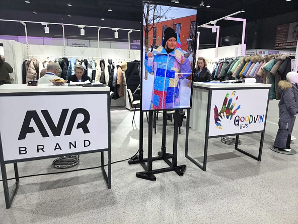 Тульские производители одежды представляют свою продукцию на международной выставке моды в Казахстане